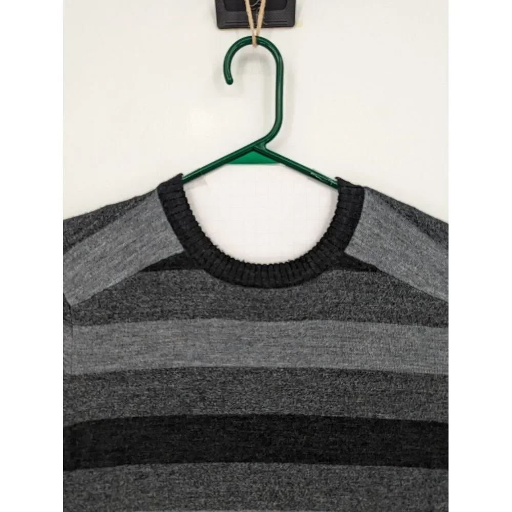 Smartwool Men's Wool Blend Black Gray Striped Crewneck Sweater, Medium EXCELLENT